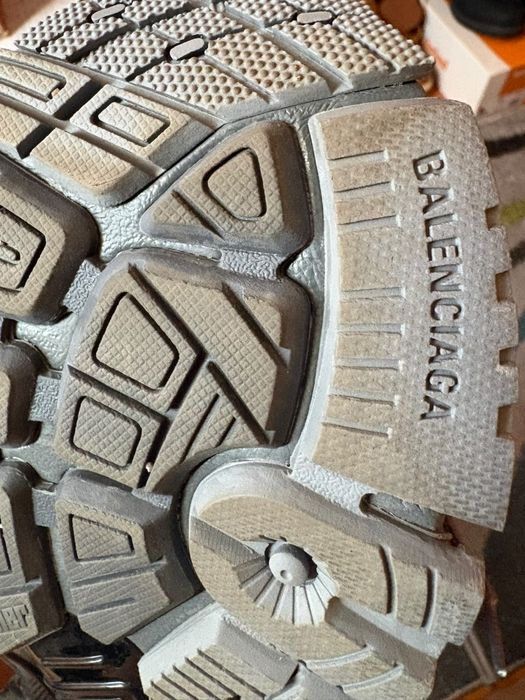 Pantofi sport Balenciaga Runner