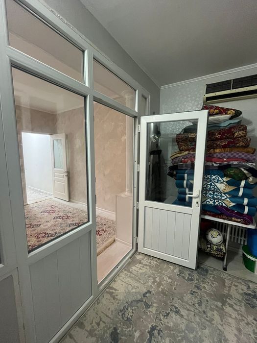 12 мкр 2 бөлмелі пәтер сатылады