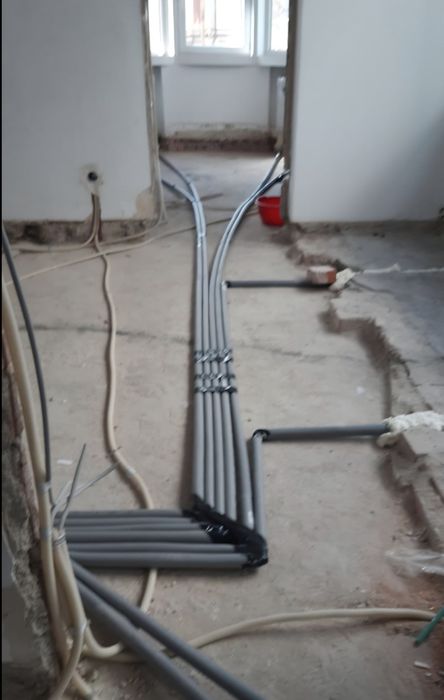 INSTALATOR  Reparatii Sanitare