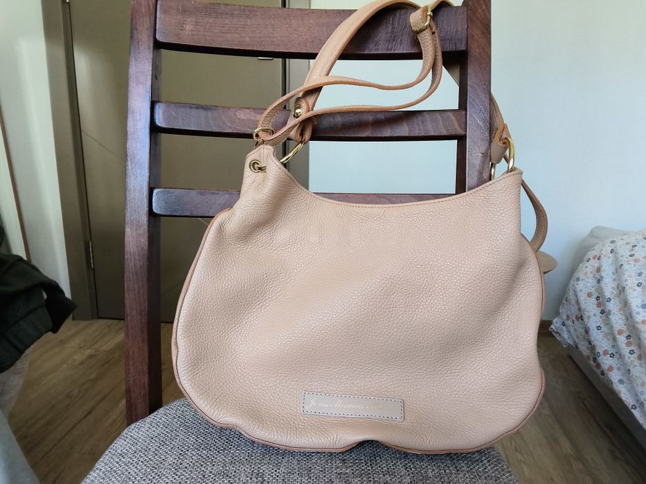 Бежова дамска чанта естествена кожа, като нова