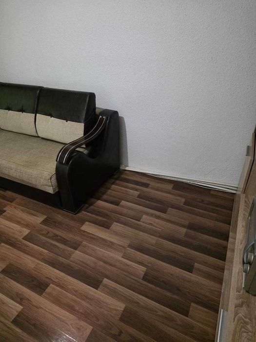 Apartament 2 camere  semidecomandat