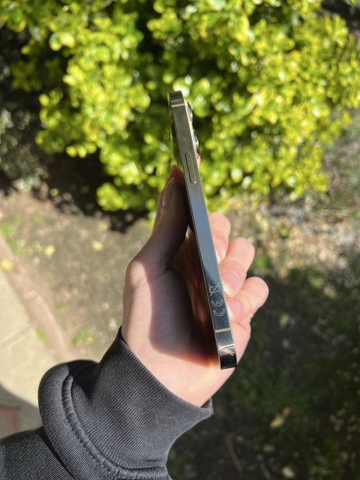 iPhone 13  pro impecabil 100% baterie