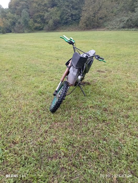 Vând cross 125cc KXD