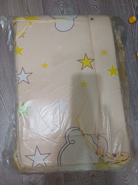 Бортики в кроватку