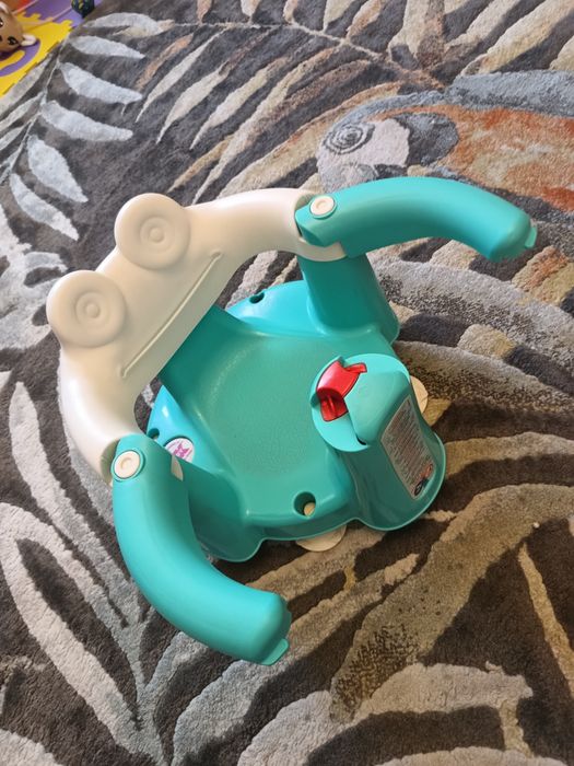 Scăunel de baie 6m +