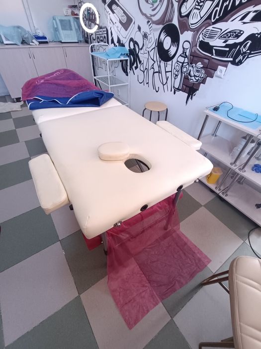 Кушетка массажная