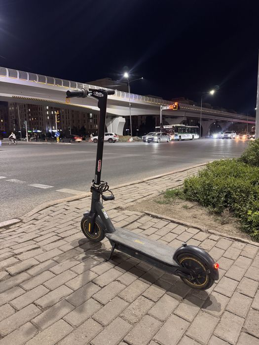 Ninebot Max G30P электросамокат