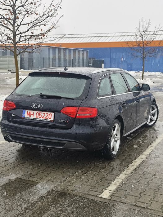 Audi A4 B8 Avant 2009 – 2.0 TDI 143 CP – Automată – S-Line