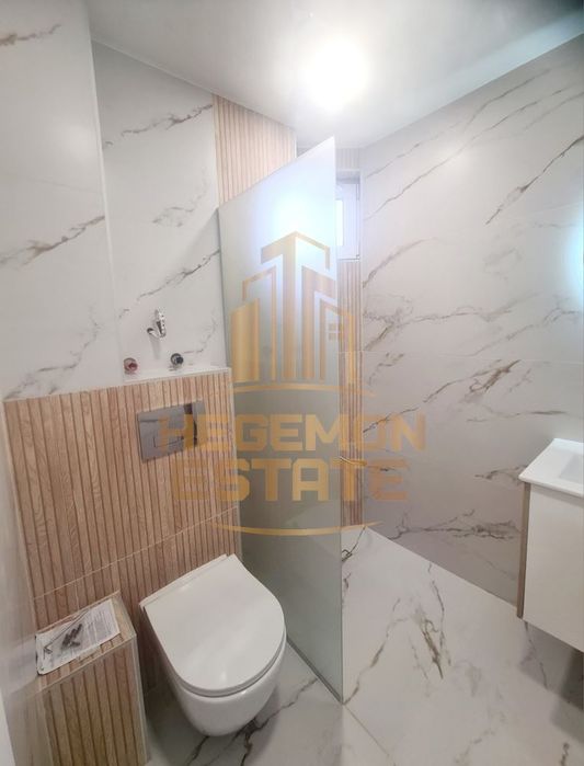 Продава се Четиристаен апартамент в Варна, Конфуто - 100 кв.м за 1275 €/кв.м - Снимка #12