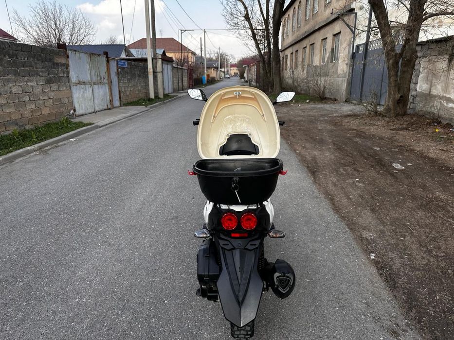 Бумер мопед 150