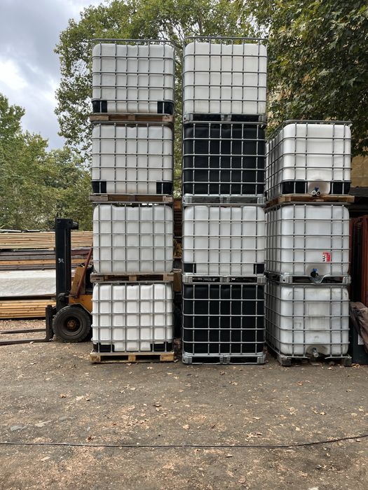 Цистерни IBS контейнери 1000л