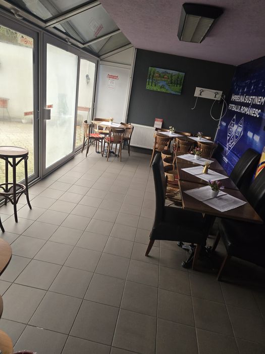 Închiriez restaurant