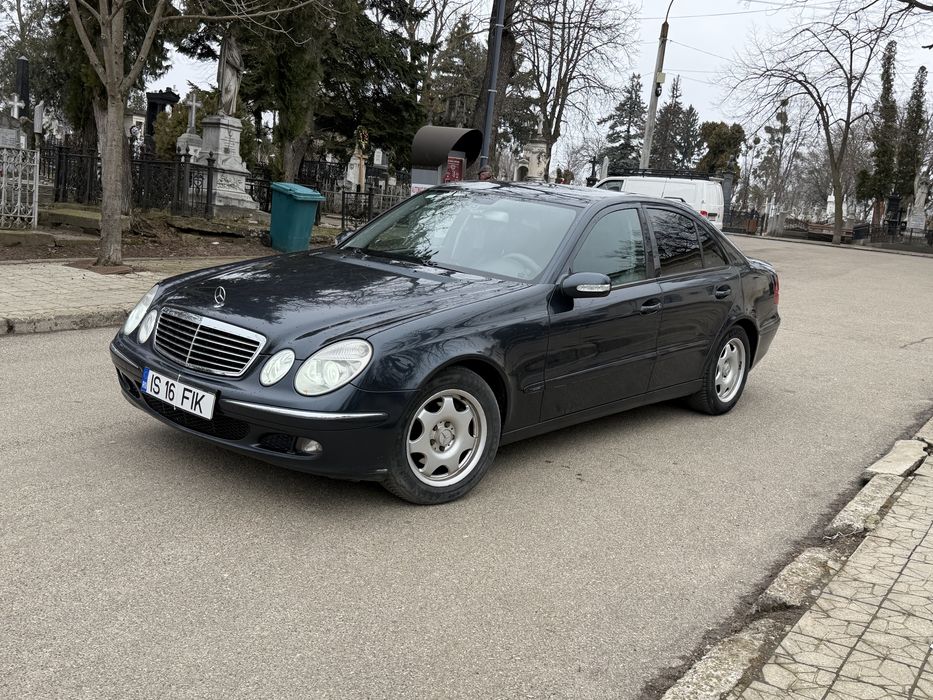 Mercedes E220 2.2 diesel an 2004