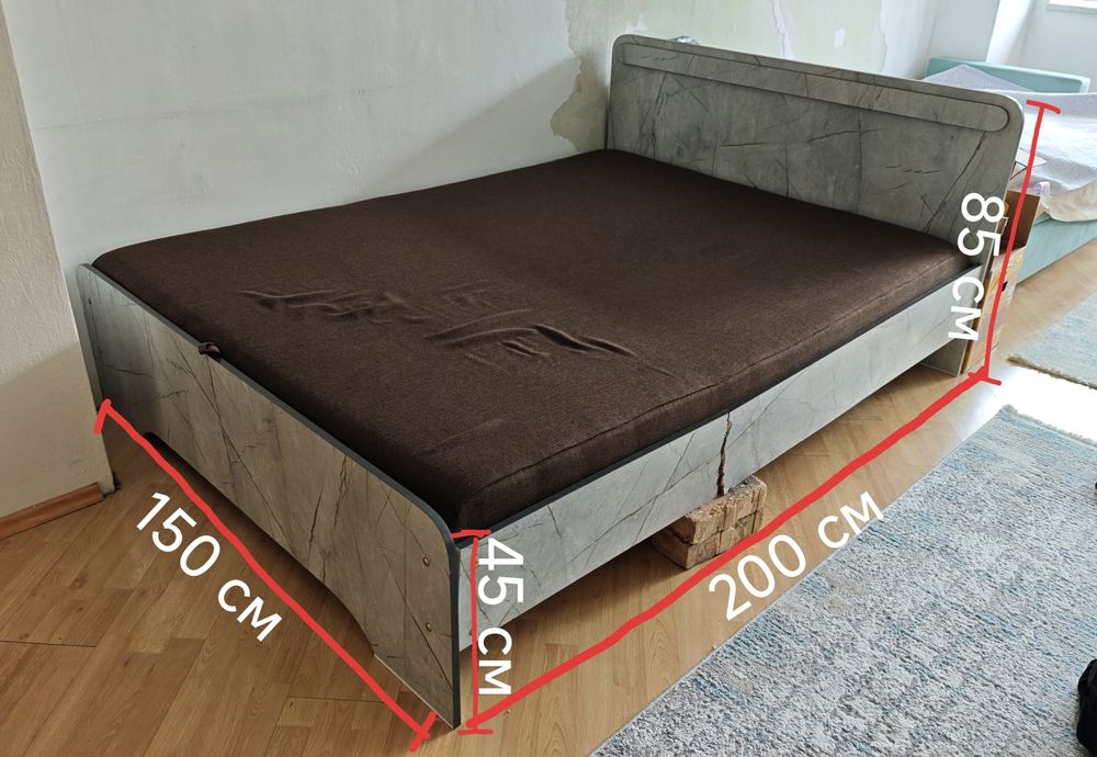 Продам кровать полуторка