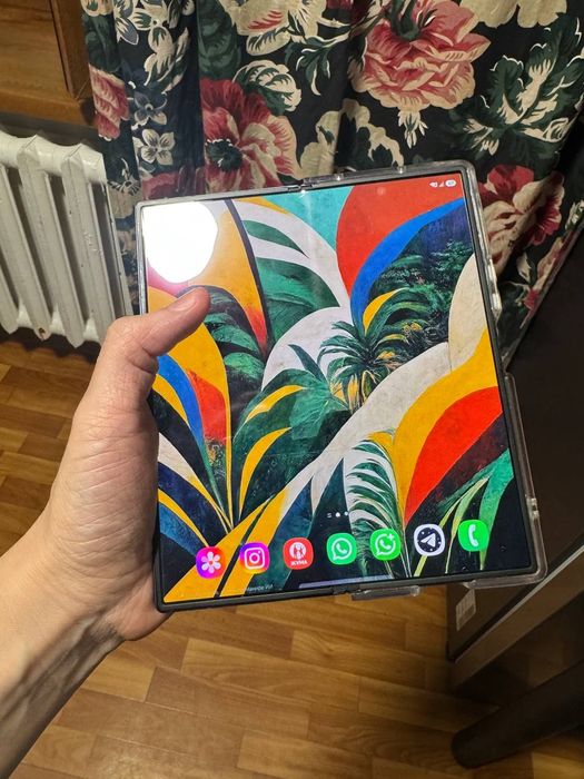 Samsung z fold 6 телефон продам
