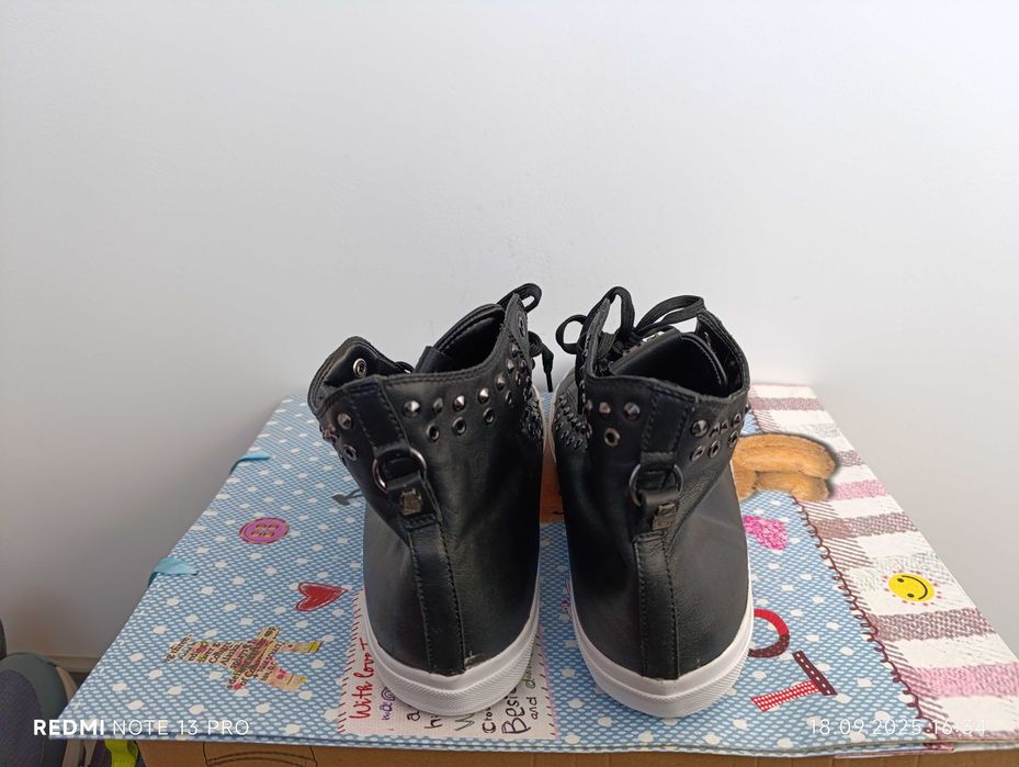 ''Karl Lagerfeld''оригинални мъжки сникърси 46 номер