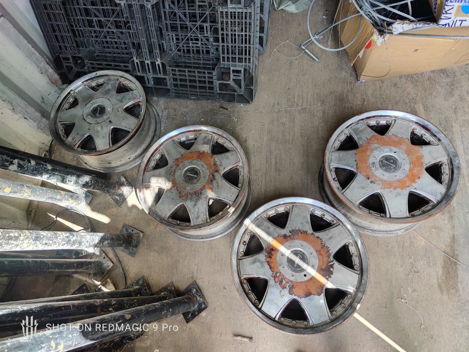 Прадм диски р18 Лоуренс или обмен