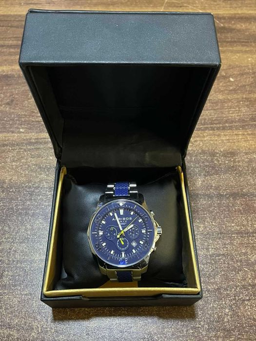 Мъжки часовник Akribos XXIV Conqueror Analog Blue Dial