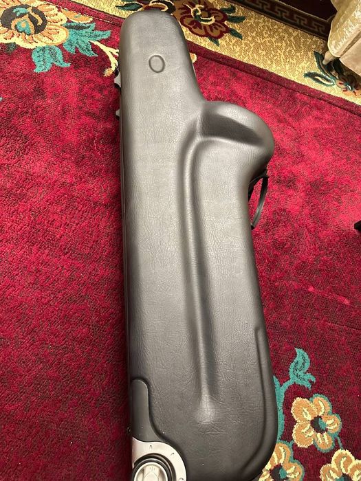 Саксофон баритон (новый)