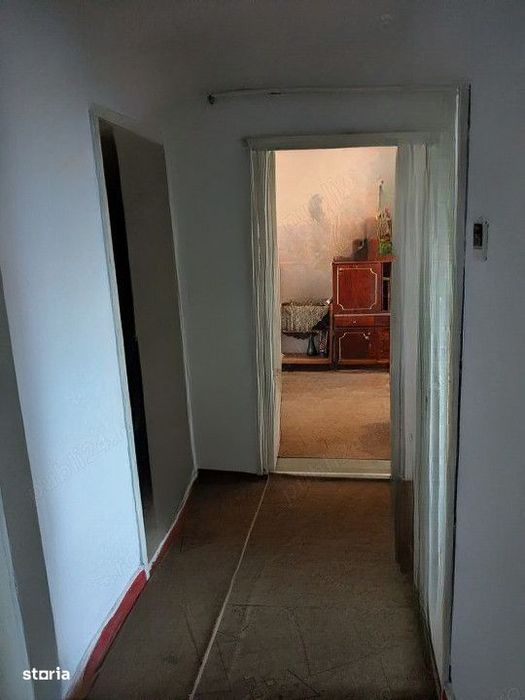 Apartament 2 camere decomandat, zona Vidin — fotografia 3