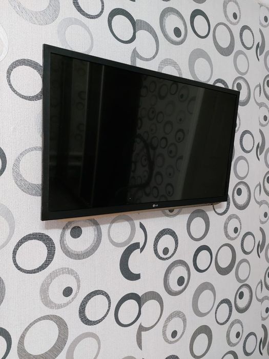 Продам телевизор