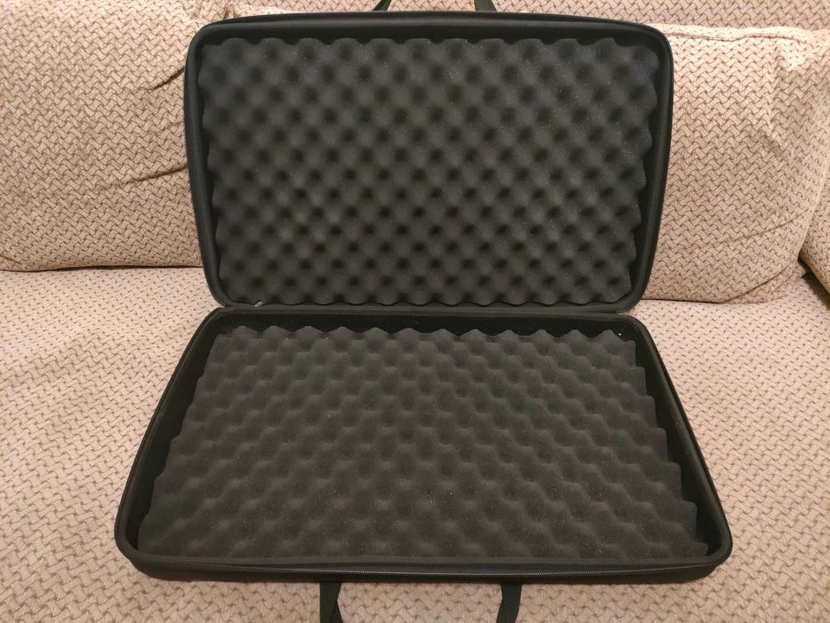 Case flightcase cutie geanta transport