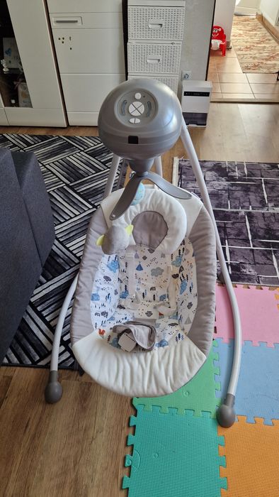Leagan electric  pentru bebeluşi