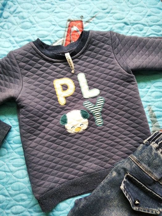 Джинсы бойфренды и кофта хб на 2-4 года