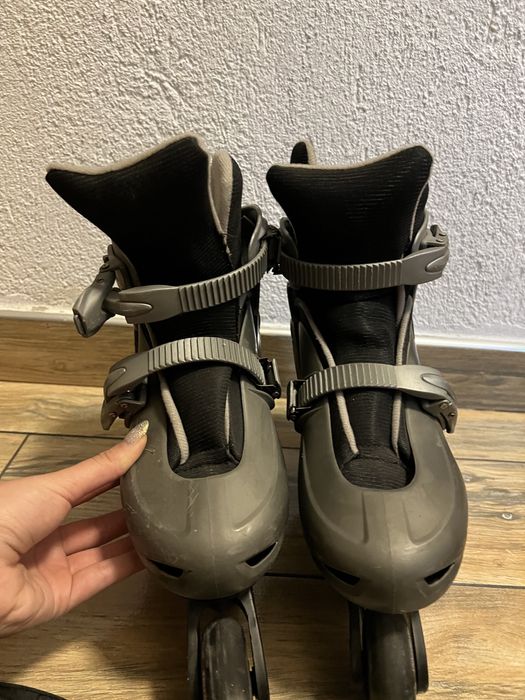 Ролери с комплект наколенки и каска