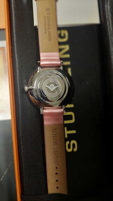 Дамски часовник Stuhrling  IGU
