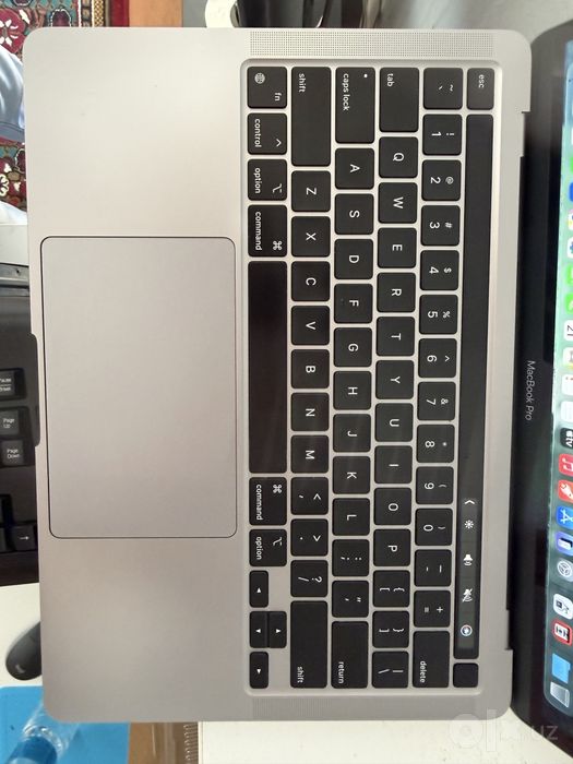 Macbook Pro M1/8/256