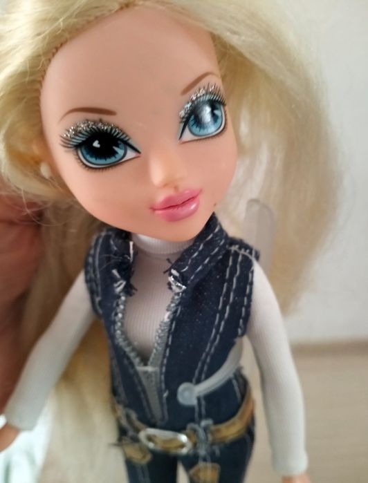 Păpuși Moxie Girl