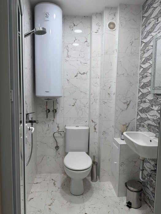 2-стаен апартамент, Широк център