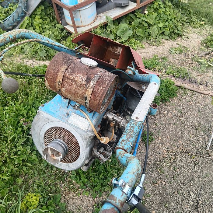 Vind motocositoare cositoare buker si laverda