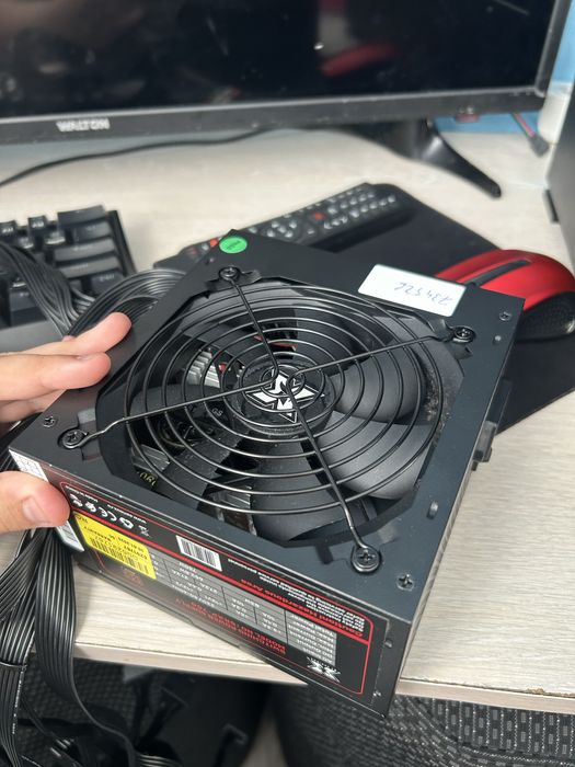 Vind sursa inca in garantie 60 luni si cutie originala