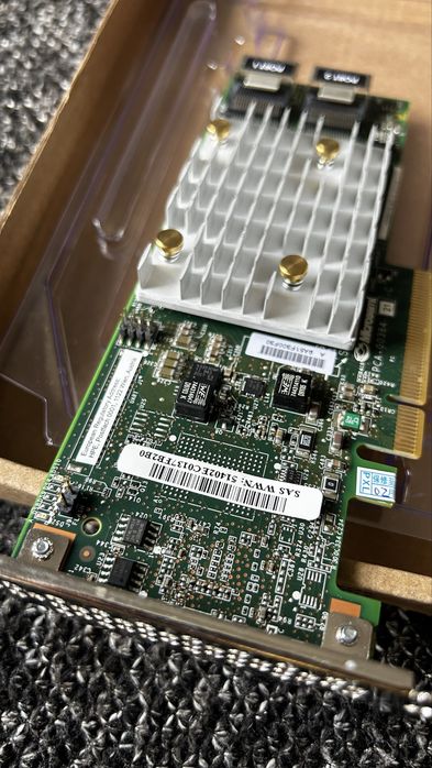 HPE Smart Array E208i-p SR gen10 controller