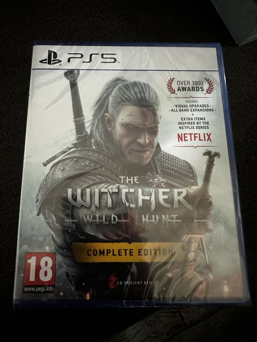 The Witcher комплект - PS5 игра + официална Dark Horse статуетка!