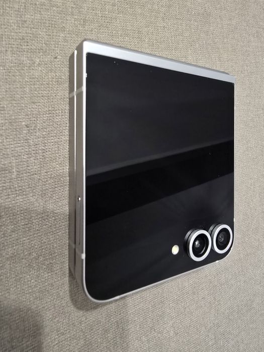 Samsung Galaxy Fold 6, impecabil