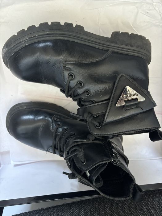 Б/у женская обувь