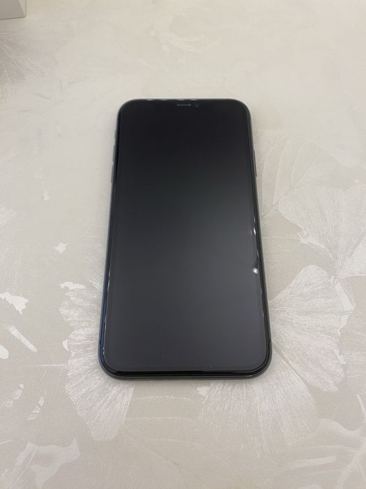 iPhone 11 128GB Dual SIM