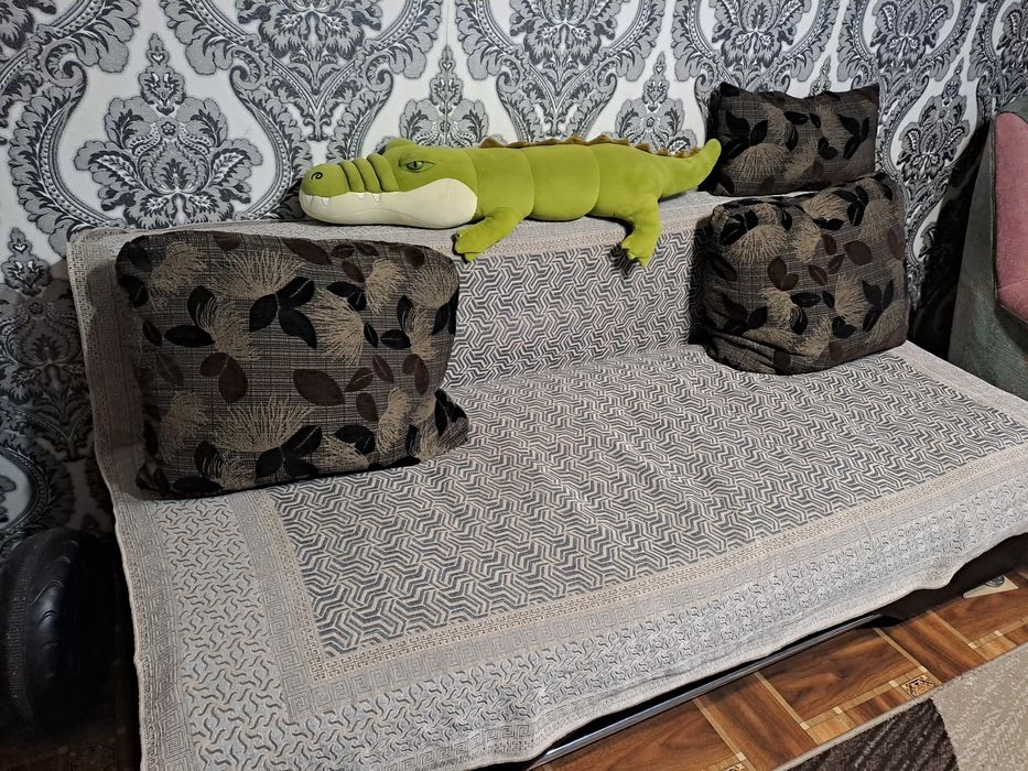 Продам диван раскладной