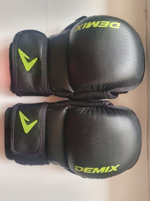 Перчатки demix для самбо