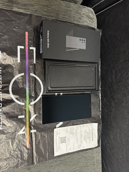 512GB Samsung S24 Ultra Vivacom Гаранция 2026г. Black