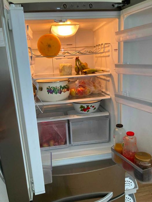 Холодильник Ariston Hotpoint