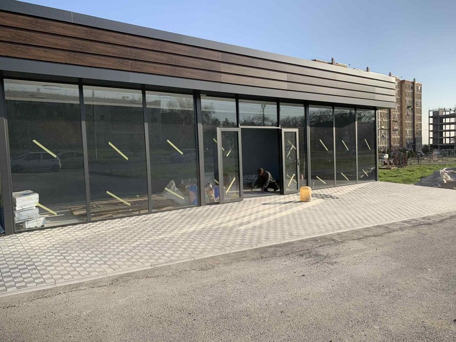 Продаётся готовый бизнес нежилое помещение  вдоль дороги