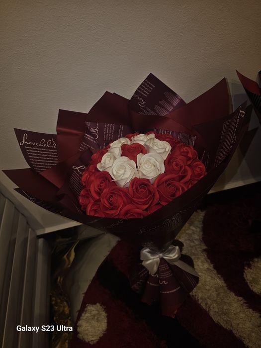 Buchet 31 trandafiri din săpun