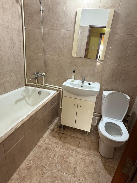 Garsonieră decomandată de vânzare in Alexandria