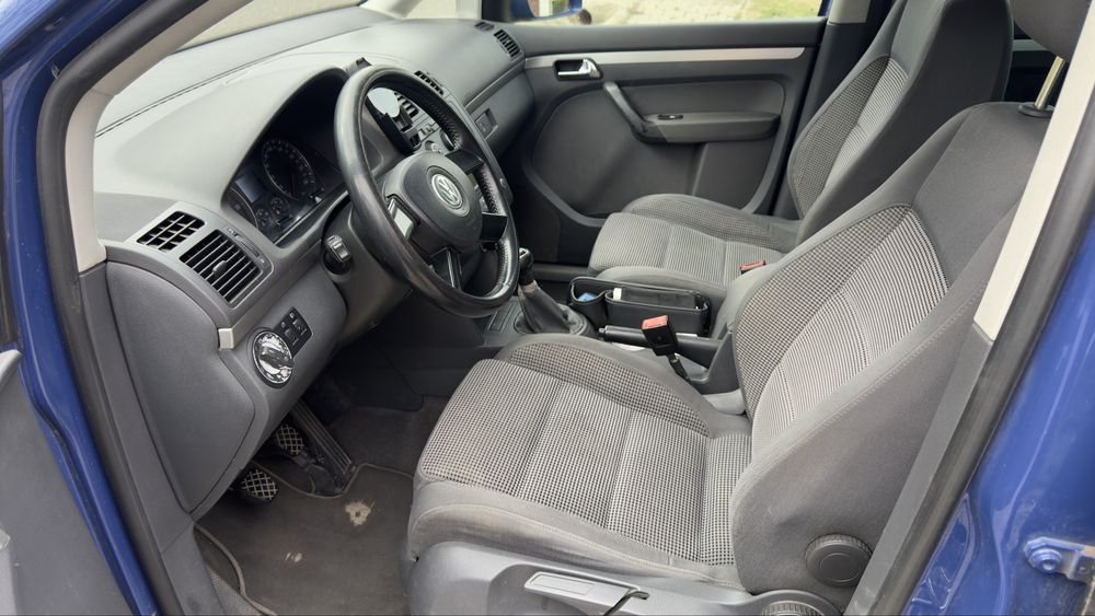 Volkswagen Touran 2003