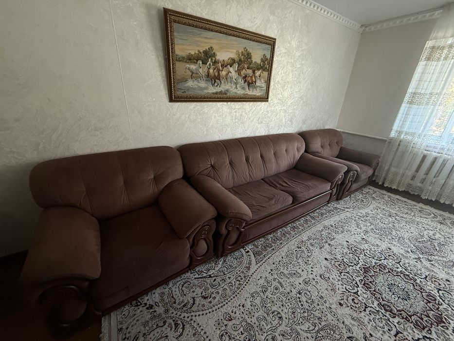 Срочно! Продам диван