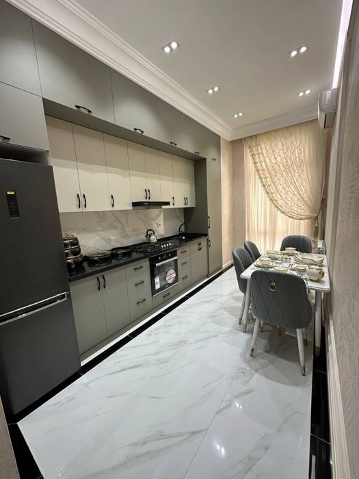 Шикарная 2-3 комнатная квартира вцентре Ташкента(Мирабод,посольствоРФ)